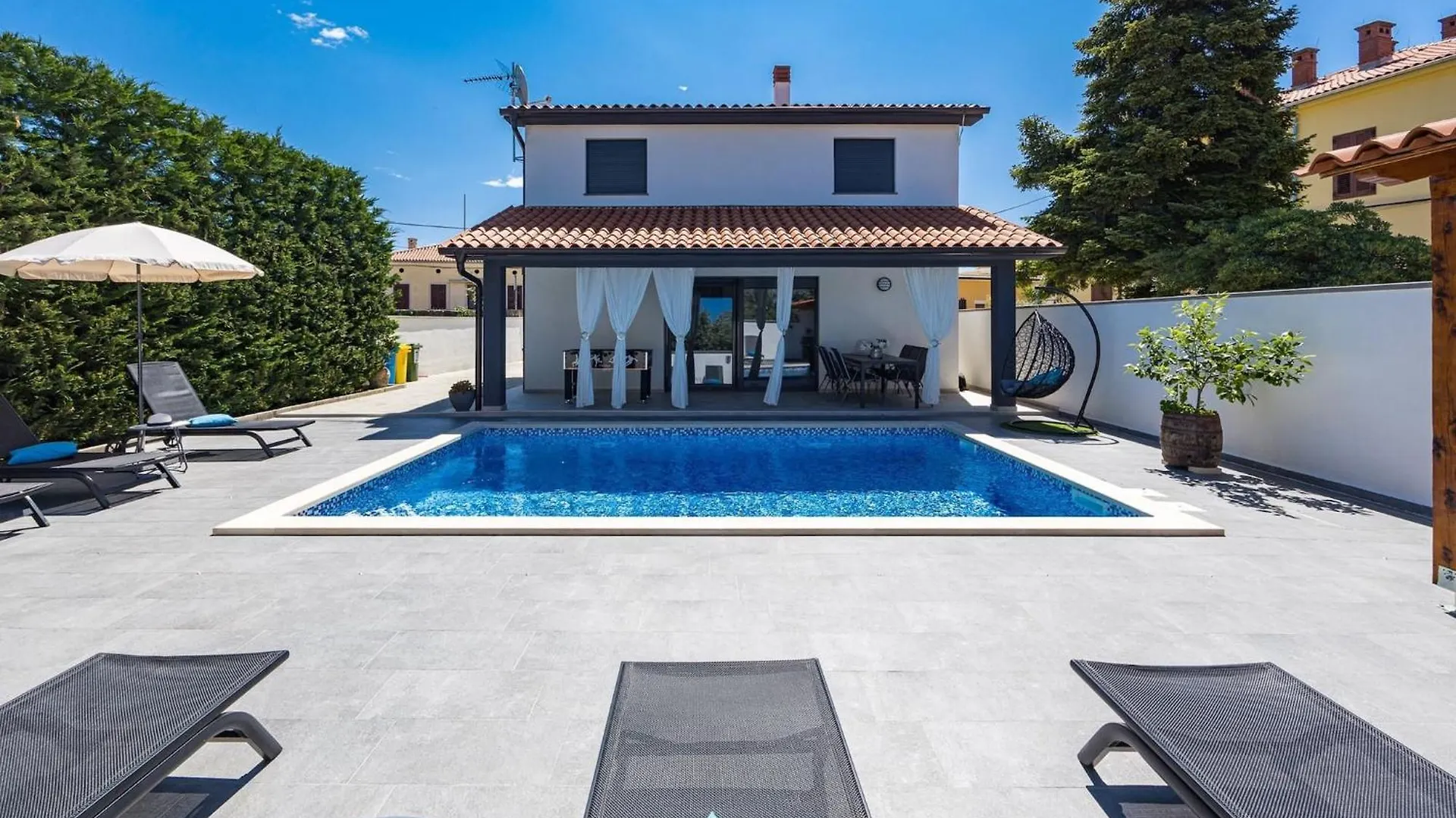 Villa Bavaria Galižana 0*,  Croazia